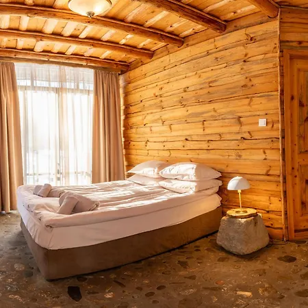Chalet Bedouin Forest